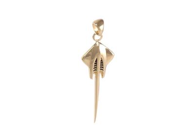 C7 Corvette Stingray Medium Pendant 1-1/2" - 14k Gold