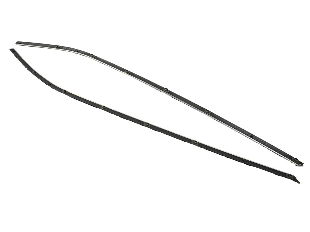 68 Outer Door Window Seal / Belt Moulding - Replacement