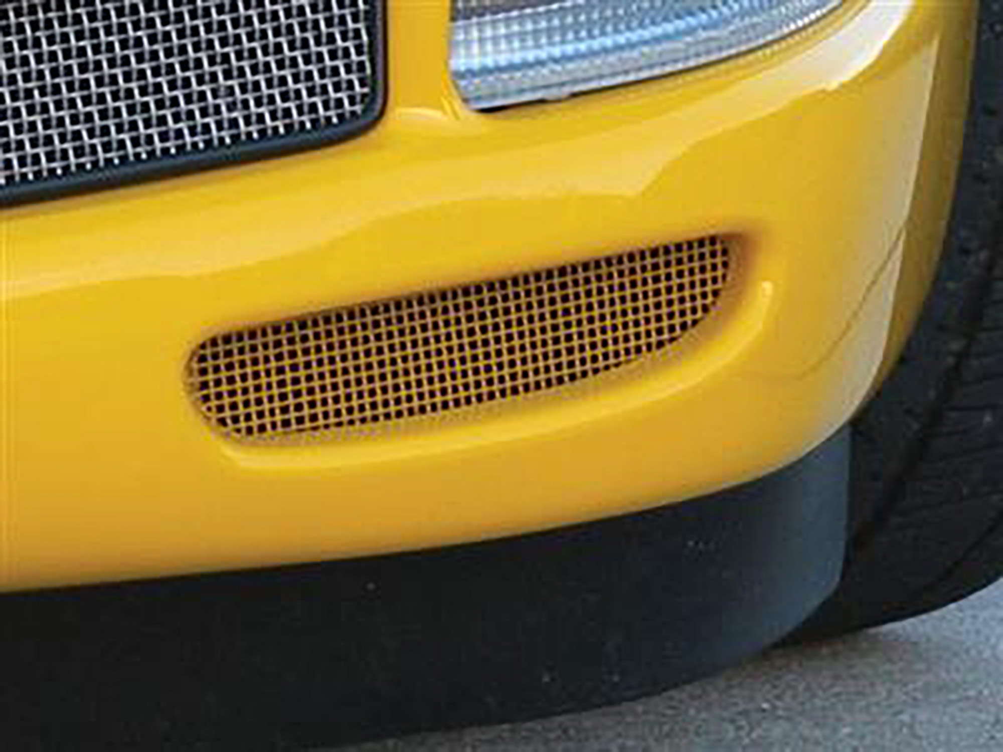 97-04 Front Brake Duct Screen (ND)