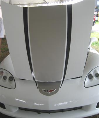 05-13 Decal - Coupe Factory Graphic Silver With Black Accent Kit