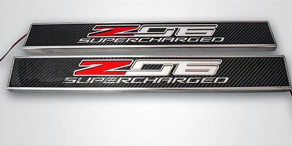 15-19 Stainless/Carbon Z06 Door Sills (Illuminated)
