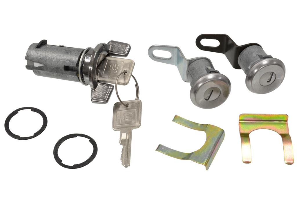 69-73 Ignition & Door Lock Set