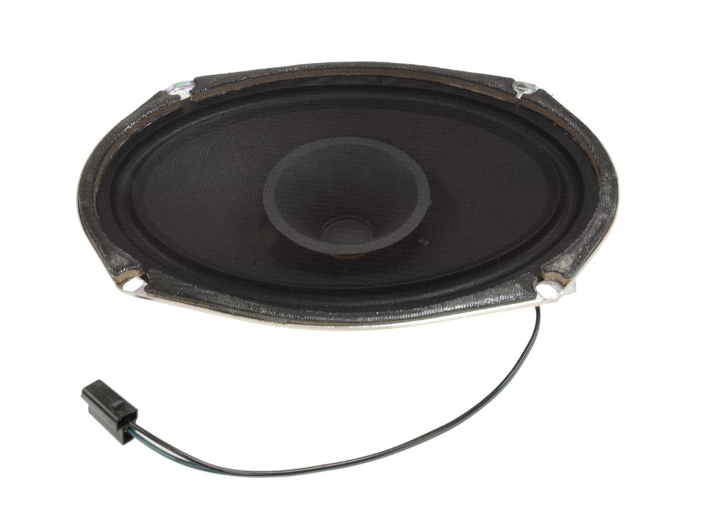 58-67 Radio Speaker w/Transformer