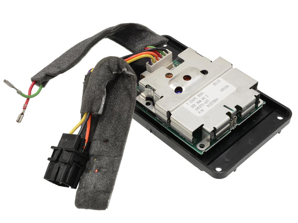 84-86E Front Bose Speaker Amplifier