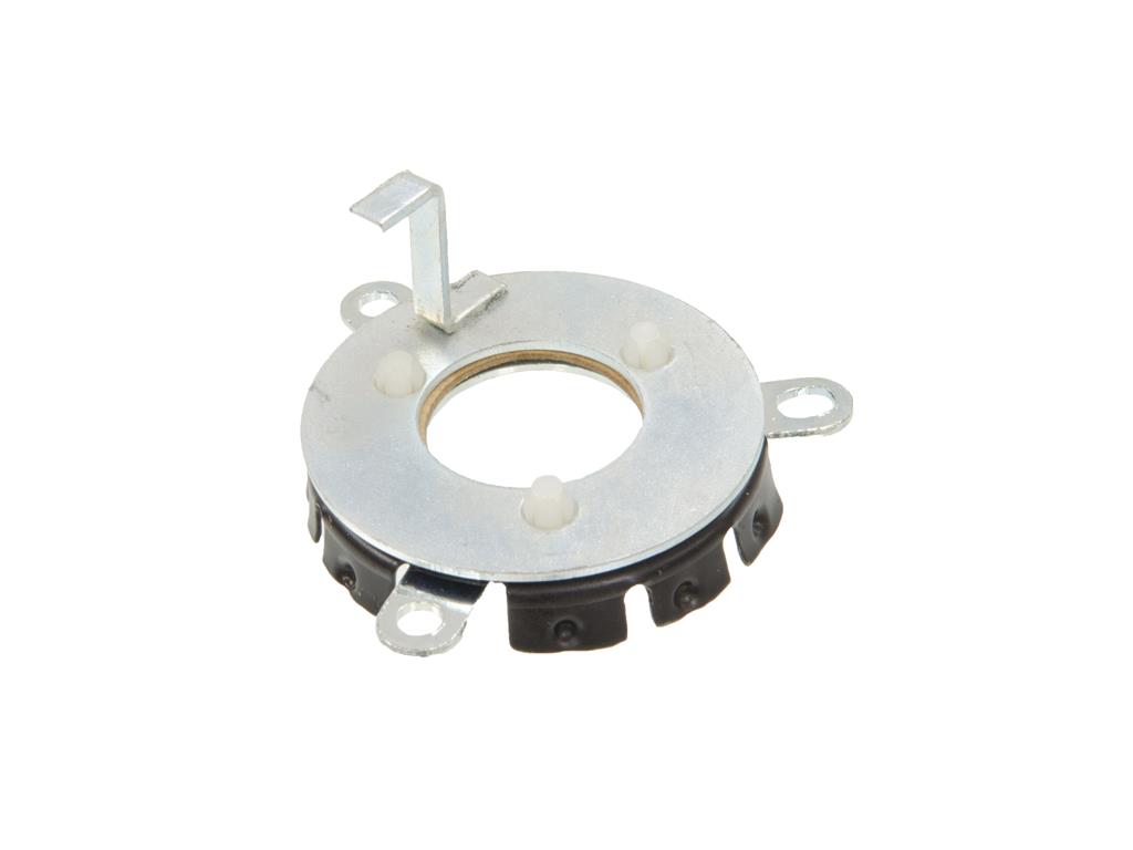 67-82 w/Tele Horn Button Stand / Contact
