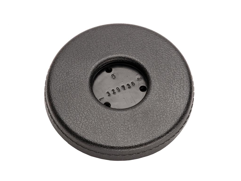 77-79 w/o T&T Horn Button Cap