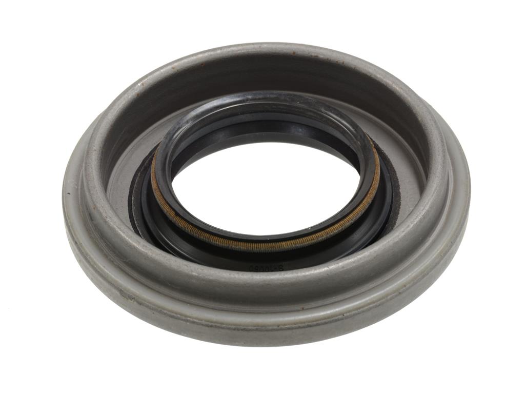 80-82 & 84-96 D36 Differential Front Pinion Seal