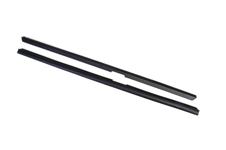 84-89 Door Window Inner Seals (Default)