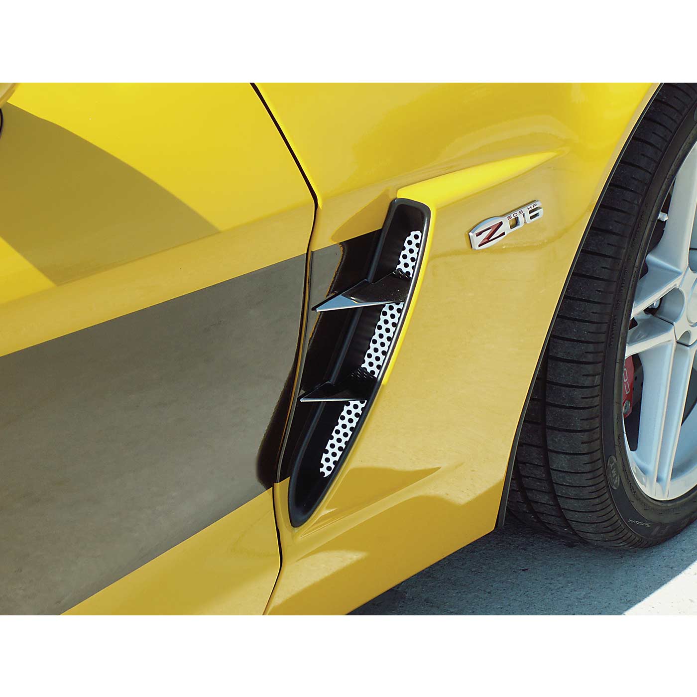 06-13 Z06 Stainless Side Spears w/Perforated Fender Inserts (6pc)