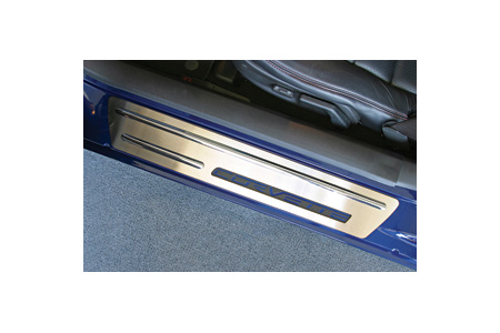 2005-2013 Corvette Stock Door Sill Stainless Overlays w/Ribs