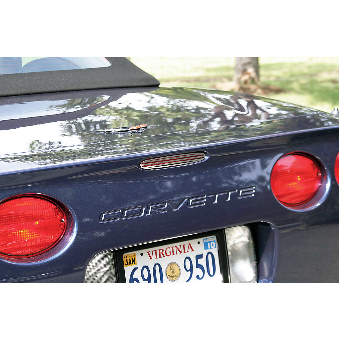 97-04 5th Brake Light Grill - Billet Style Stainless