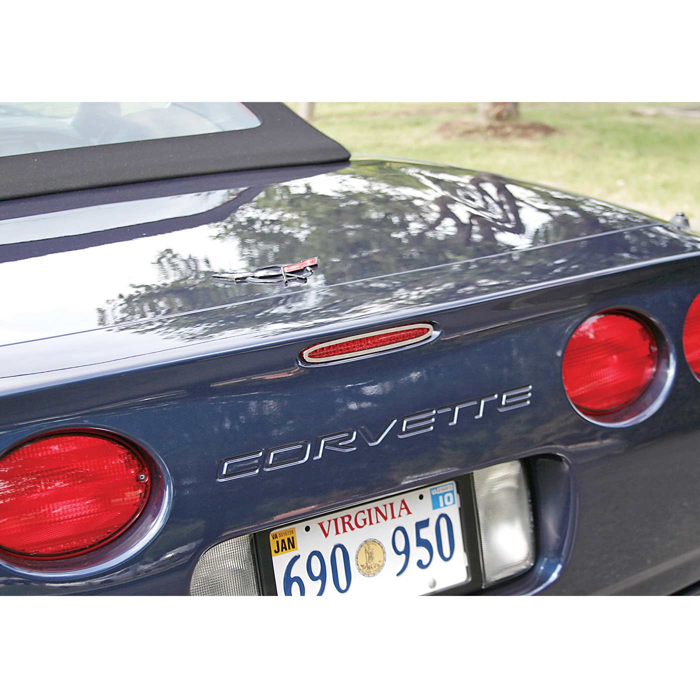 97-04 5th Brake Light Grill - Ring Style Stainless