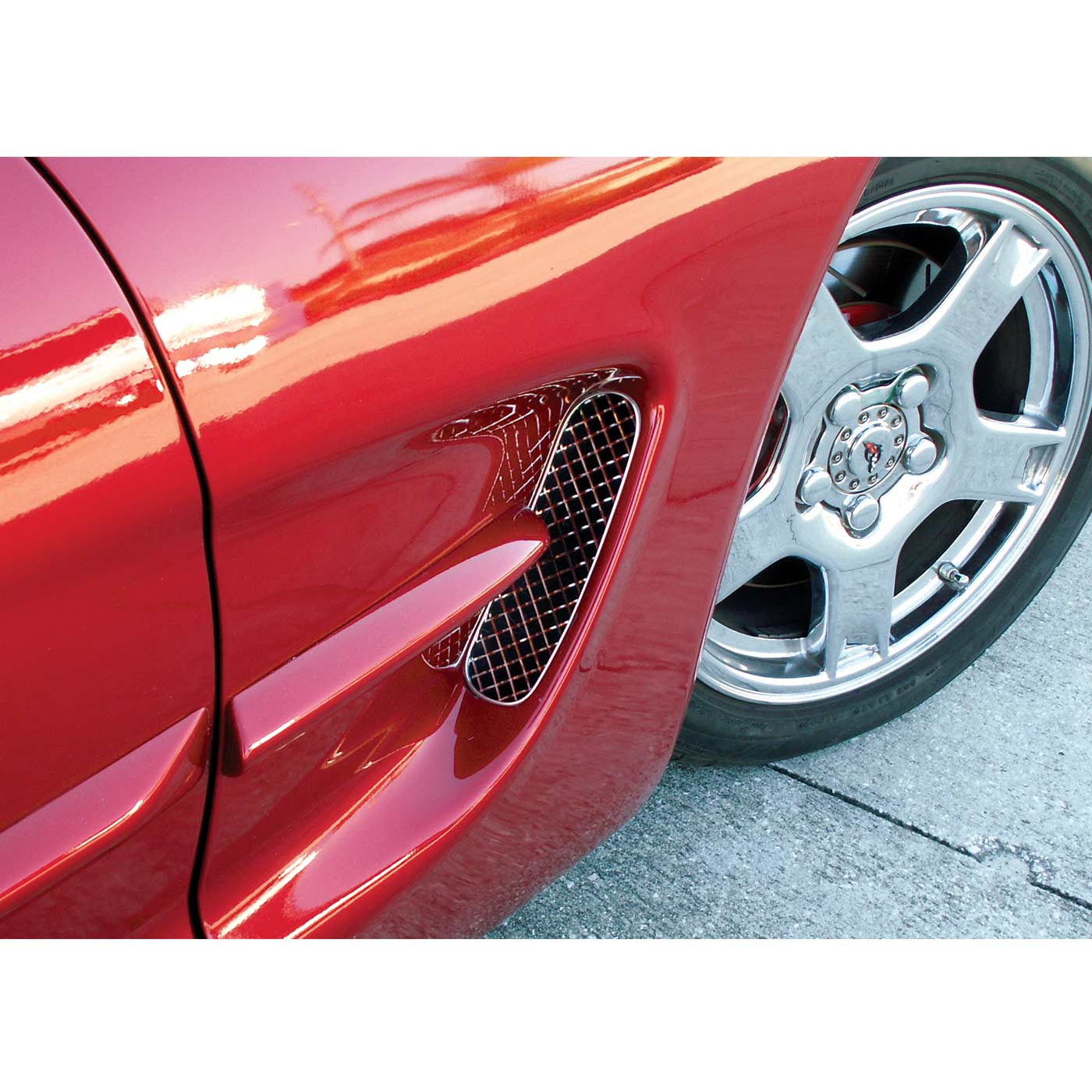 97-04 Laser Mesh Stainless Side Fender Grills
