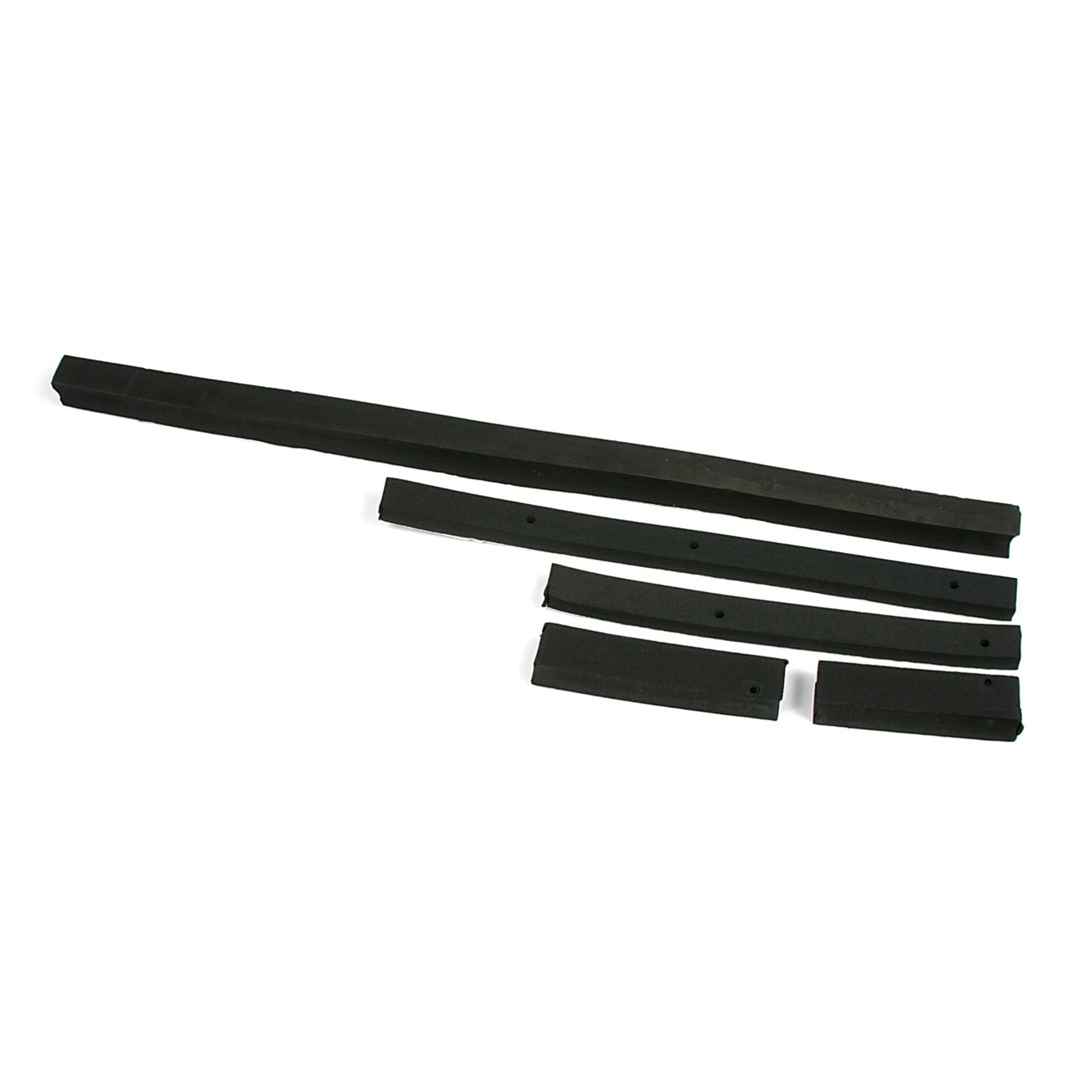 76E w/L82 or AC Radiator Support Seals